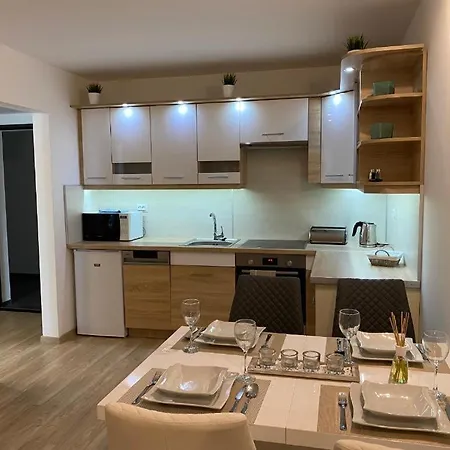 Myflat Silver Beach112 Апартаменты