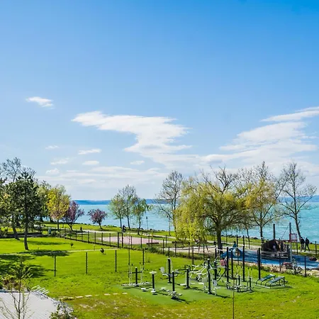 Апартаменты Myflat Silver Beach112 Шиофок
